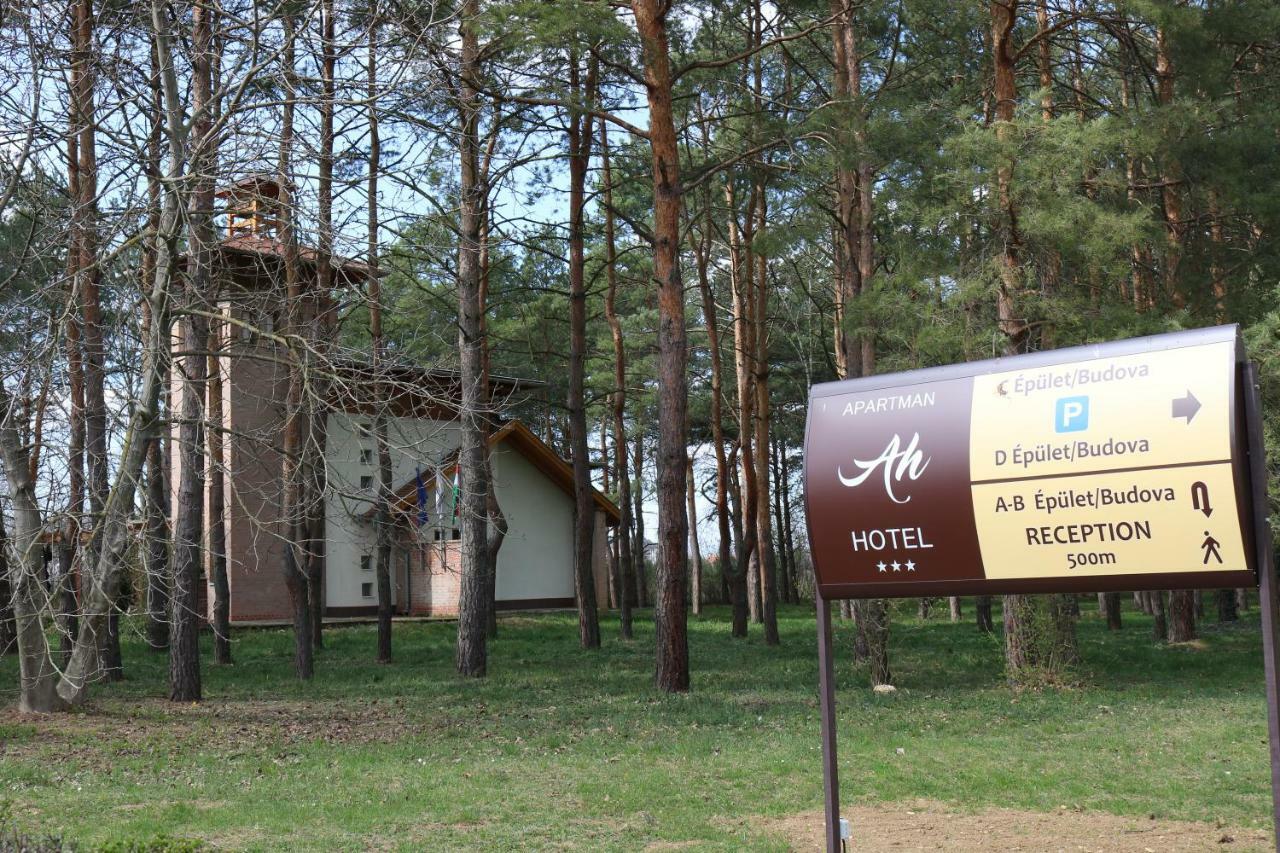 Apartman Hotel Buk Exterior foto